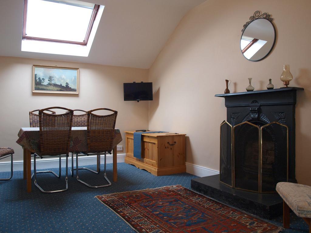 Ross House Equestrian Holidays Villa Mountnugent Habitación foto