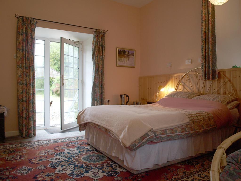 Ross House Equestrian Holidays Villa Mountnugent Habitación foto